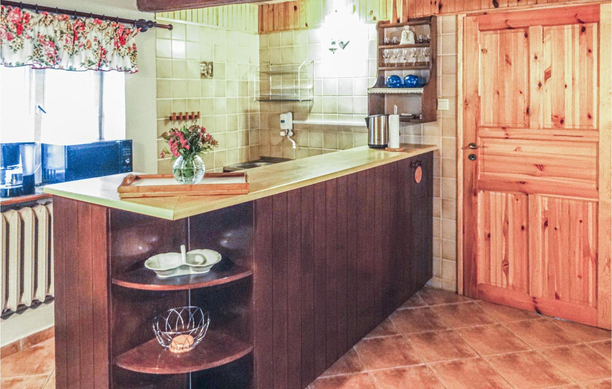Awesome Home In Pleszew With Wifi Zawidowice المظهر الخارجي الصورة